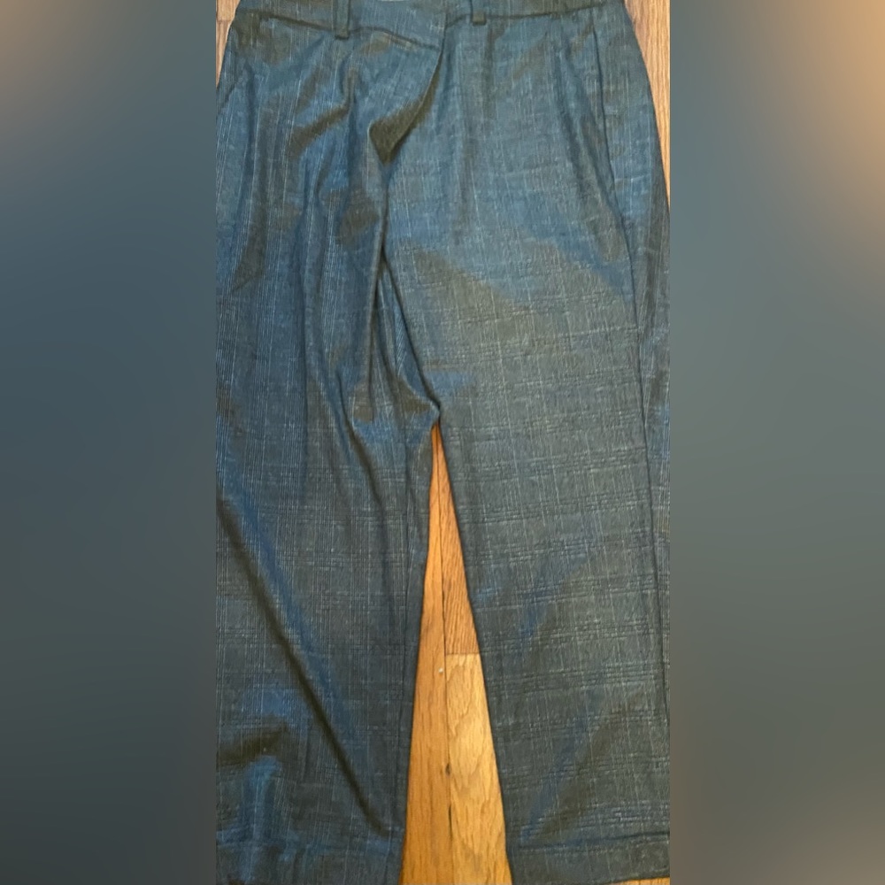 Loft gray plaid trousers, cuffed bottom, 28 in size 12
